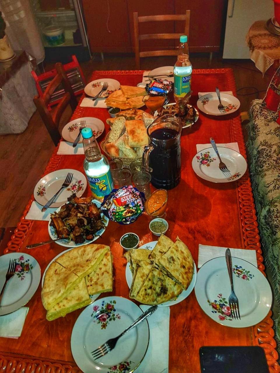 Guest House Buba Ushguli Exterior photo
